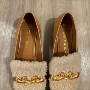 Tory Burch shearling loafers size 10